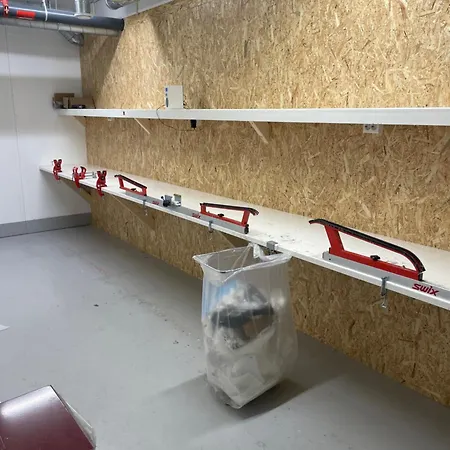 شقة Flott 4-roms Til Leie I Sentrum *